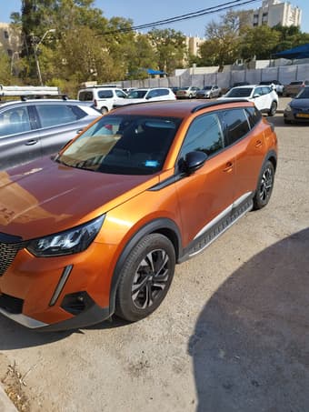 Peugeot 2008 2022 1 рука 38000км