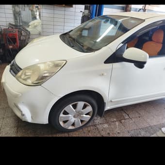 Nissan Note 2011 3 рука 183000км