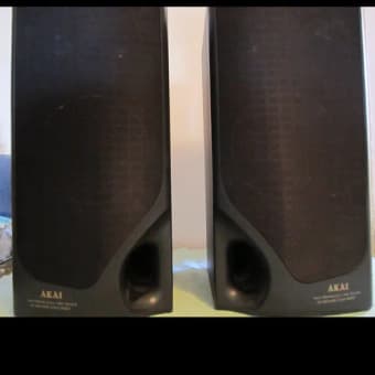 Пара колонок AKAI SW-MX3600W Gold Series в ремонт
