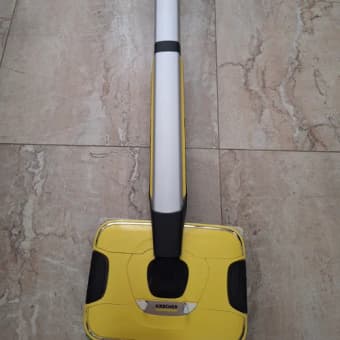 Электрошвабра Karcher с запасными щетками